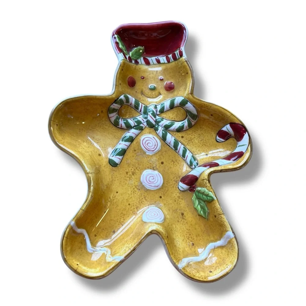 Holiday Treats Festive Gingerbread Man Candy Dishes